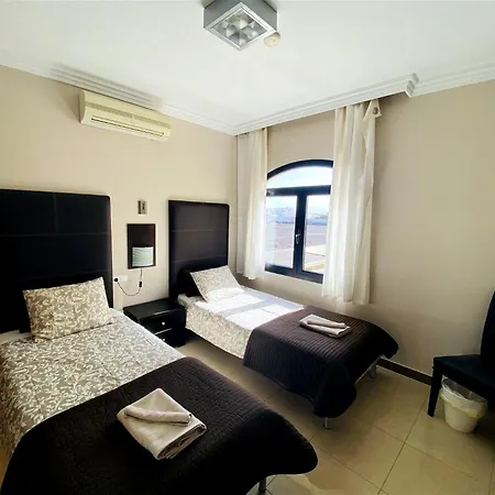 Apartament Riviera Park 1a *