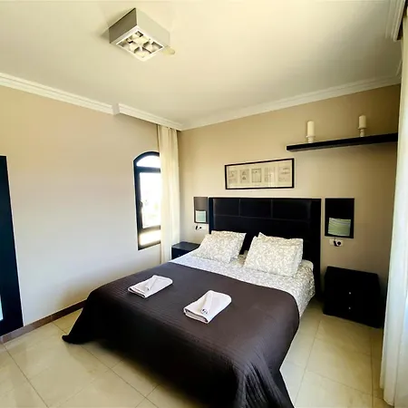 Apartamento Riviera Park 1a *